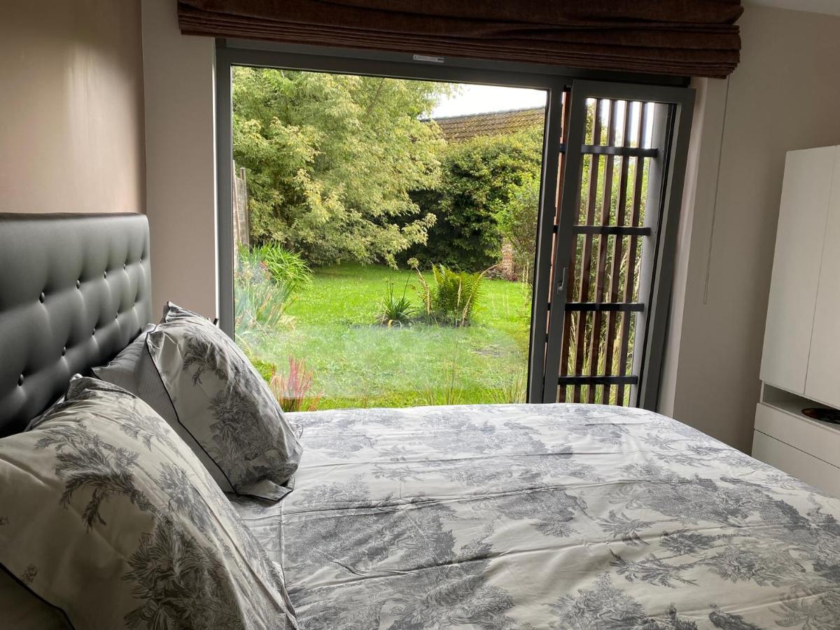 Bed and Breakfast La Couette Du Voyageur Wanze Экстерьер фото